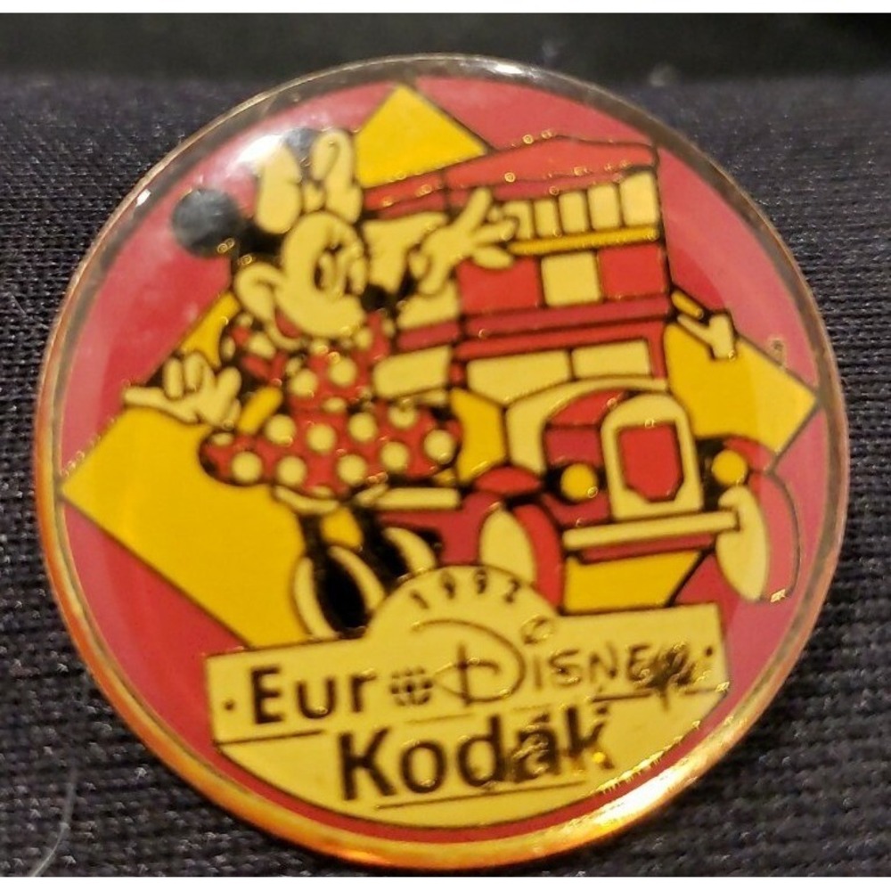 Vintage Disney Pin 513 Euro Minnie Mouse Kodak 1992 Double Decker Bus France